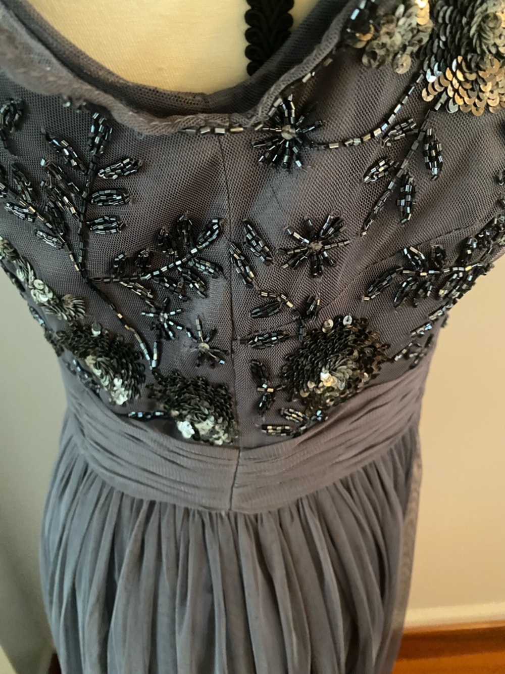 Viola chan size 6  pewter color formal dress - Picture 5 of 8